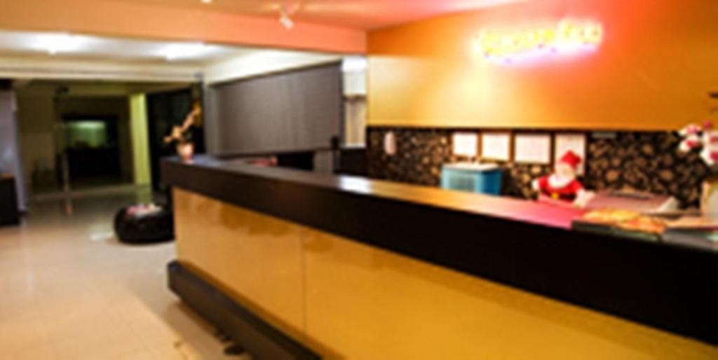 Bombay Inn Bangkok Bagian luar foto